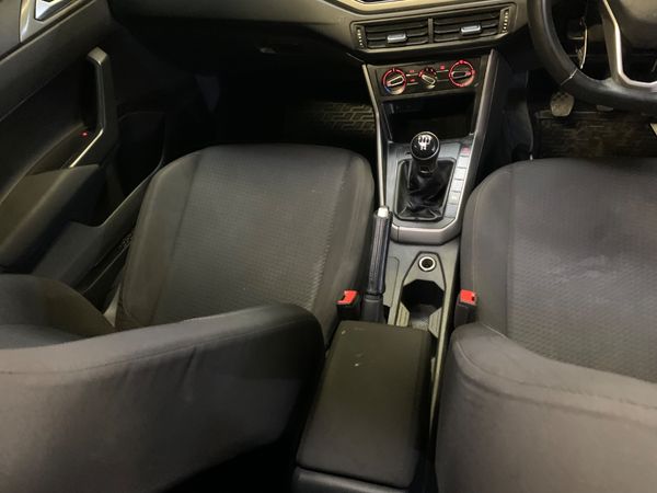 2020-Volkswagen-Polo-10-TSI-Comfortline image:16