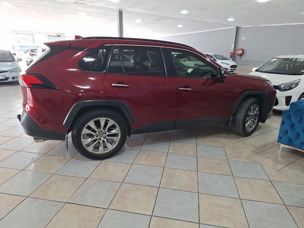 2020-Toyota-RAV4-25-VX-Auto-AWD image:4