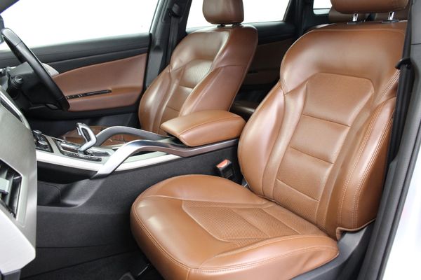 2023-Proton-X70-15T-Premium image:8