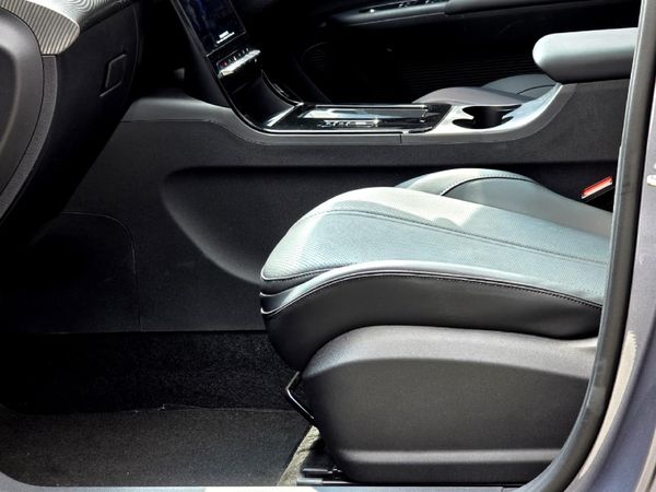 2026-Lepas-L4-15T-Pantera-Auto image:16