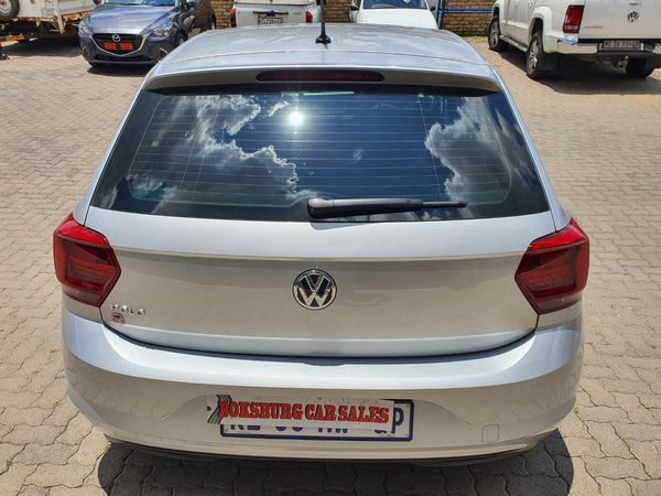2019-Volkswagen-Polo-10-TSI-Trendline image:2