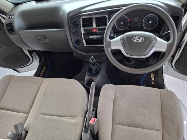 2020-Hyundai-H100-Bakkie-26D-Dropside image:15