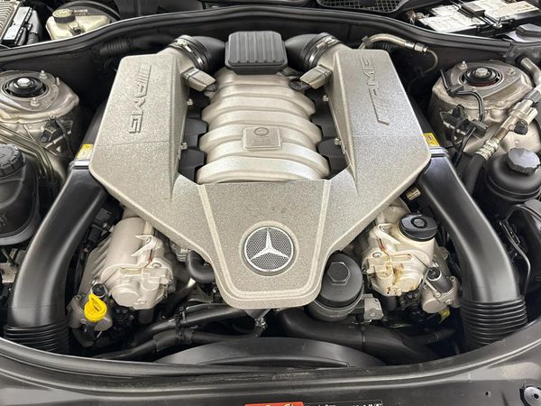 2009-Mercedes-AMG-S-Class-S63-AMG-Auto image:13