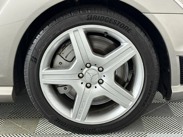 2009-Mercedes-AMG-S-Class-S63-AMG-Auto image:4
