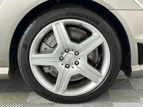 2009-Mercedes-AMG-S-Class-S63-AMG-Auto image:5