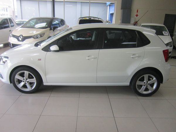 2018-Volkswagen-Polo-Vivo-16-Highline-5-dr image:7
