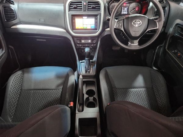 2021-Toyota-Urban-Cruiser-15-Xs-Auto image:12