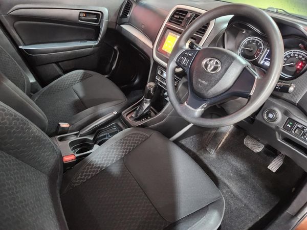 2021-Toyota-Urban-Cruiser-15-Xs-Auto image:14