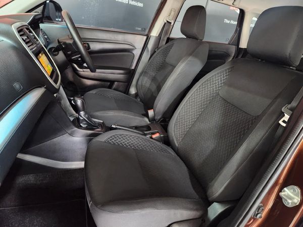 2021-Toyota-Urban-Cruiser-15-Xs-Auto image:16