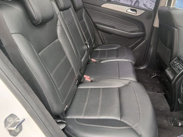 2019-Mercedes-Benz-GLE-350d-4-Matic-Diesel-Automatic image:11