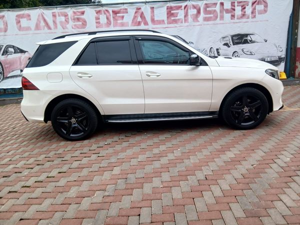2019-Mercedes-Benz-GLE-350d-4-Matic-Diesel-Automatic image:6