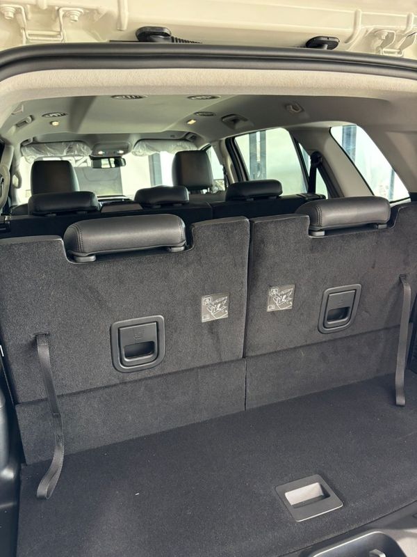 2025-Ford-Everest-20D-Bi-Turbo-XLT-Auto image:5
