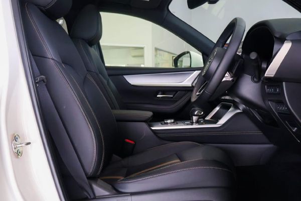 2026-Mazda-CX-60-33D-AWD-Takumi image:15