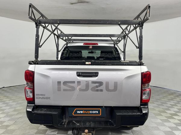 2022-Isuzu-D-Max-19-DDI-HR-L-Auto-Double-Cab image:13