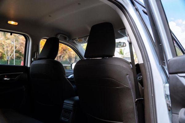 2026-Toyota-Urban-Cruiser-15-XR-Auto image:5