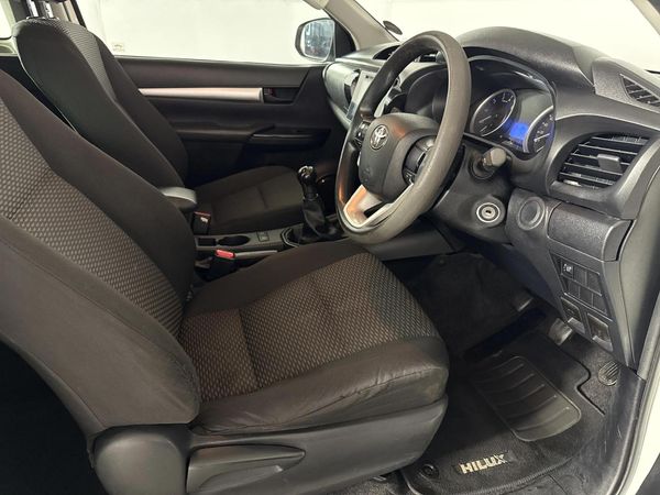 2019-Toyota-Hilux-24-GD-6-Raised-Body-SRX-Extended-Cab image:7