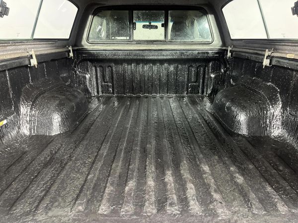 2019-Toyota-Hilux-24-GD-6-Raised-Body-SRX-Extended-Cab image:8
