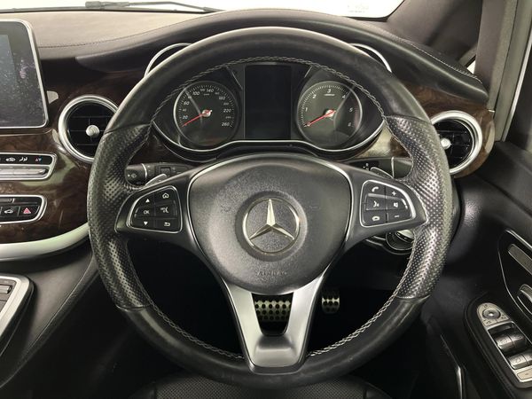 2018-Mercedes-Benz-V-Class-V-250d-Avantgarde-Auto image:12