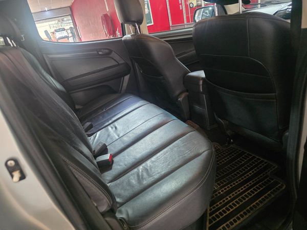 2020-Isuzu-D-Max-250-HO-LE-Auto-Double-Cab image:6