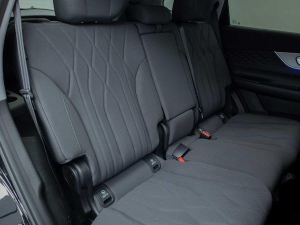 2026-Chery-Tiggo-8-Pro-15T-CSH-Apex-DHT-Phev image:24