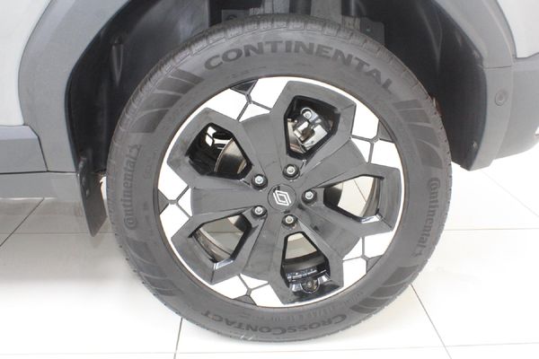 2025-Renault-Duster-13T-Intens-EDC image:17