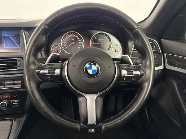 2015-BMW-5-Series-520d-M-Sport-Auto image:13