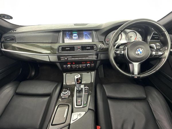 2015-BMW-5-Series-520d-M-Sport-Auto image:1