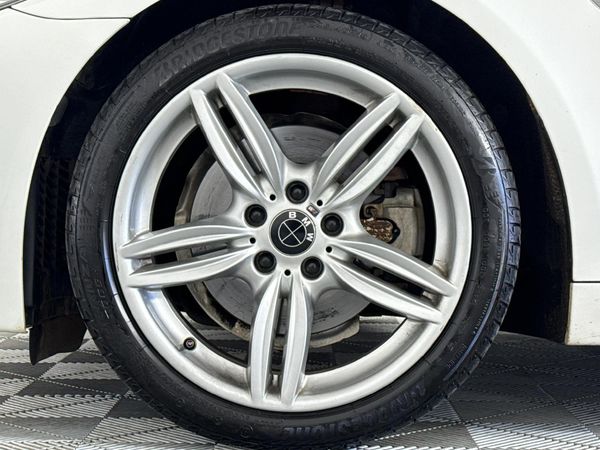 2015-BMW-5-Series-520d-M-Sport-Auto image:4