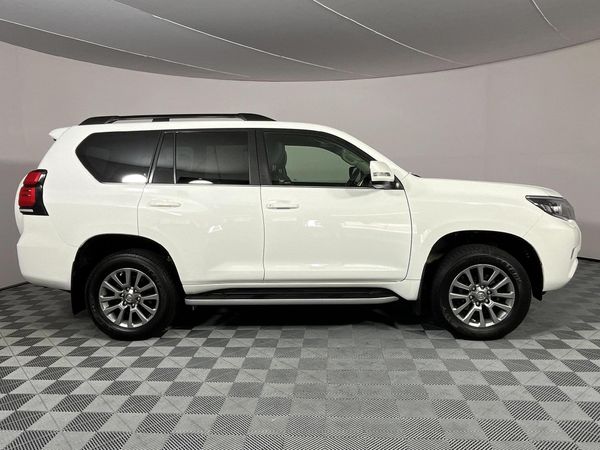 2021-Toyota-Land-Cruiser-Prado-28-GD-VX-Auto image:18