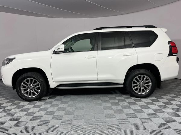 2021-Toyota-Land-Cruiser-Prado-28-GD-VX-Auto image:20