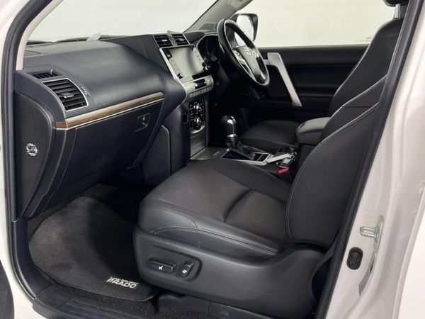 2021-Toyota-Land-Cruiser-Prado-28-GD-VX-Auto image:8