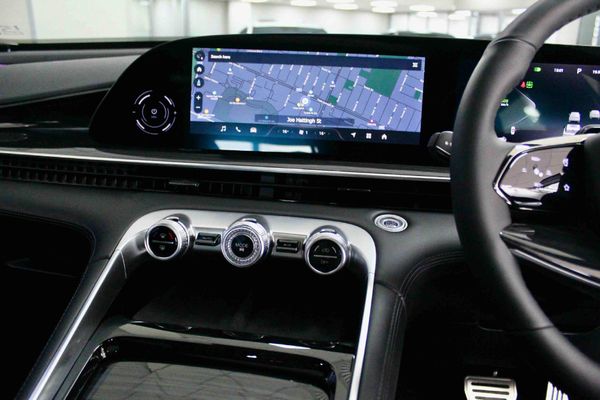 2026-Omoda-C9-20T-Inspire image:9