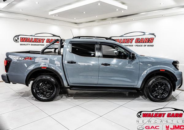 2022-Nissan-Navara-25-DDTi-PRO-2X-Auto-Double-Cab image:4