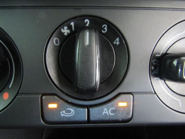 2025-Volkswagen-Polo-Vivo-14 image:18
