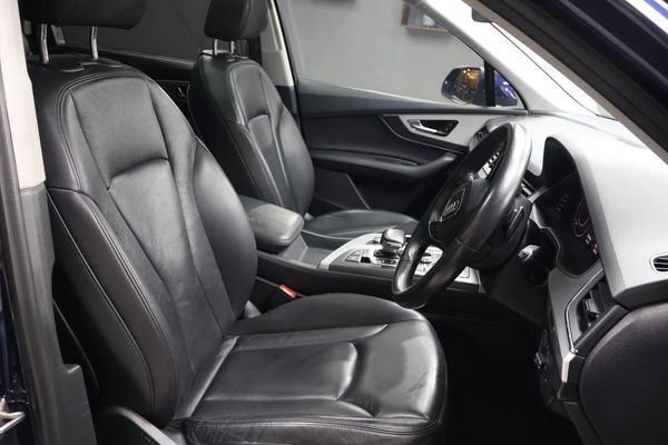 2019-Audi-Q7-30-TDI-quattro-Auto-45-TDI image:16