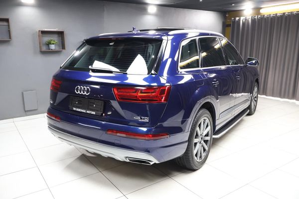2019-Audi-Q7-30-TDI-quattro-Auto-45-TDI image:29