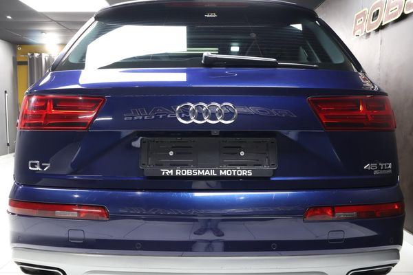 2019-Audi-Q7-30-TDI-quattro-Auto-45-TDI image:5