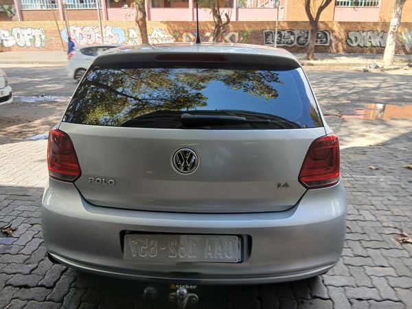 2012-Volkswagen-Polo-14-Trendline-5-dr image:11