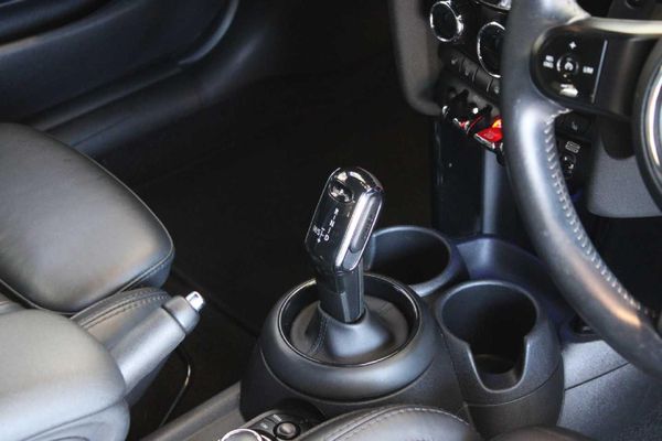 2021-MINI-Convertible-Cooper-S-Auto image:12