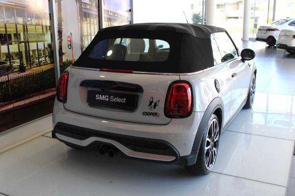 2021-MINI-Convertible-Cooper-S-Auto image:7