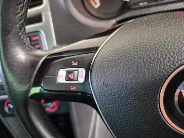 2021-Volkswagen-Polo-Vivo-14-Mswenko-5-dr image:12