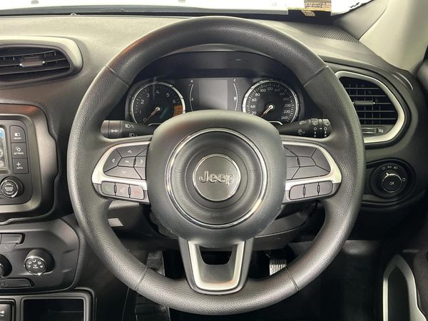 2022-Jeep-Renegade-14-TJet-Sport image:11