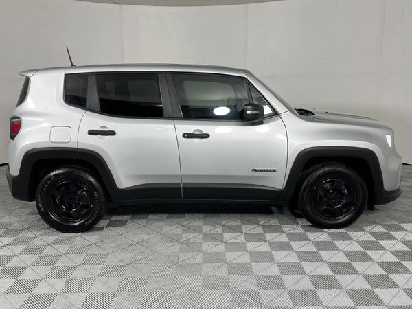 2022-Jeep-Renegade-14-TJet-Sport image:16