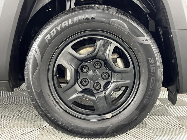 2022-Jeep-Renegade-14-TJet-Sport image:5