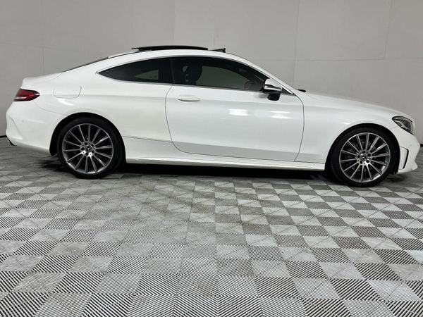 2020-Mercedes-Benz-C-Class-C-200-Coupe-Auto image:17