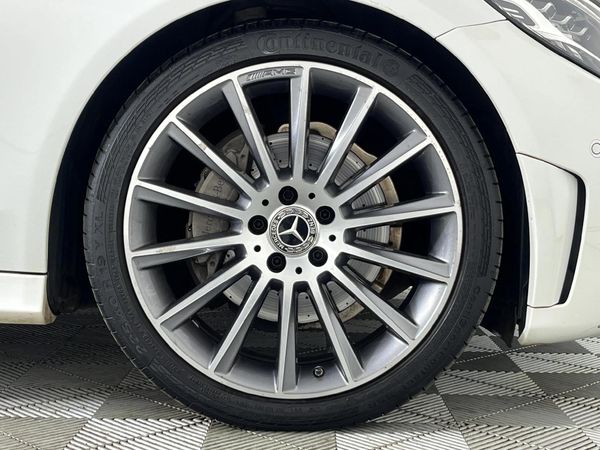 2020-Mercedes-Benz-C-Class-C-200-Coupe-Auto image:4