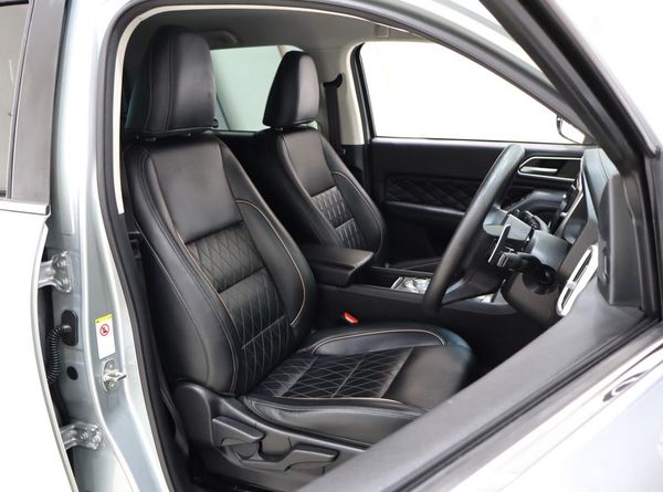 2022-GWM-P-Series-PV-20-TD-LS-Auto-Double-Cab image:23