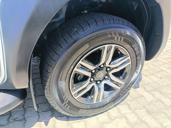 2024-Toyota-Hilux-24GD-6-4x4-Raider-X-Auto-Double-Cab image:8