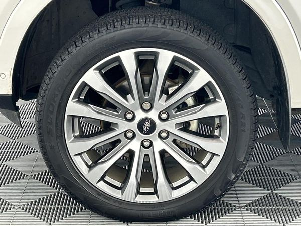 2023-Ford-Everest-30D-V6-Platinum-AWD-Auto image:4