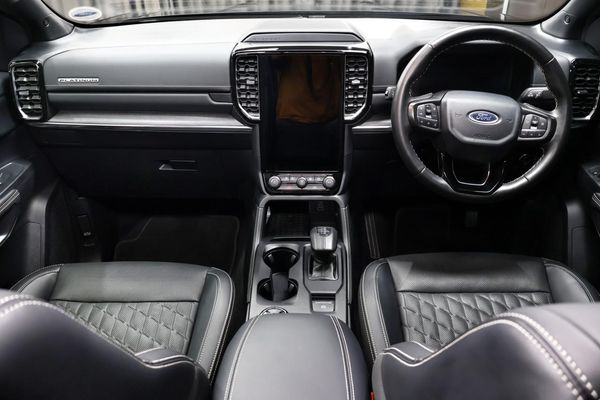 2025-Ford-Everest-30D-V6-Platinum-AWD-Auto image:8